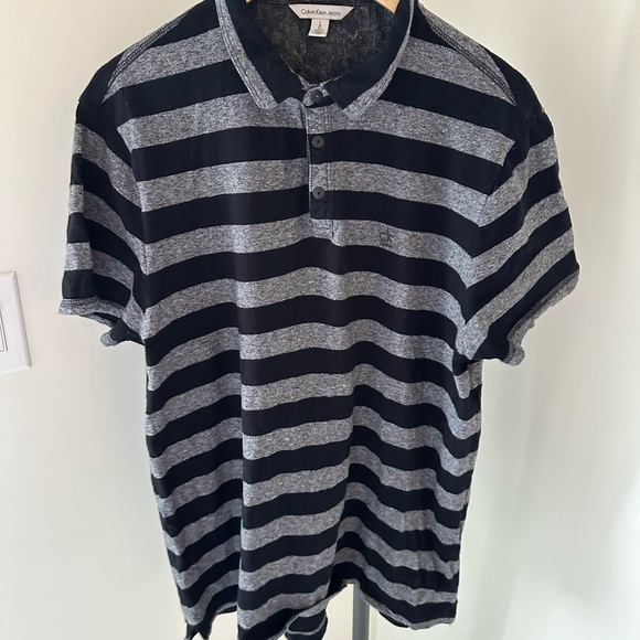 Calvin Klein Jeans Black and Gray Polo Shirt - Picture 6 of 7